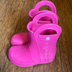 Girls Crocs rain boots
